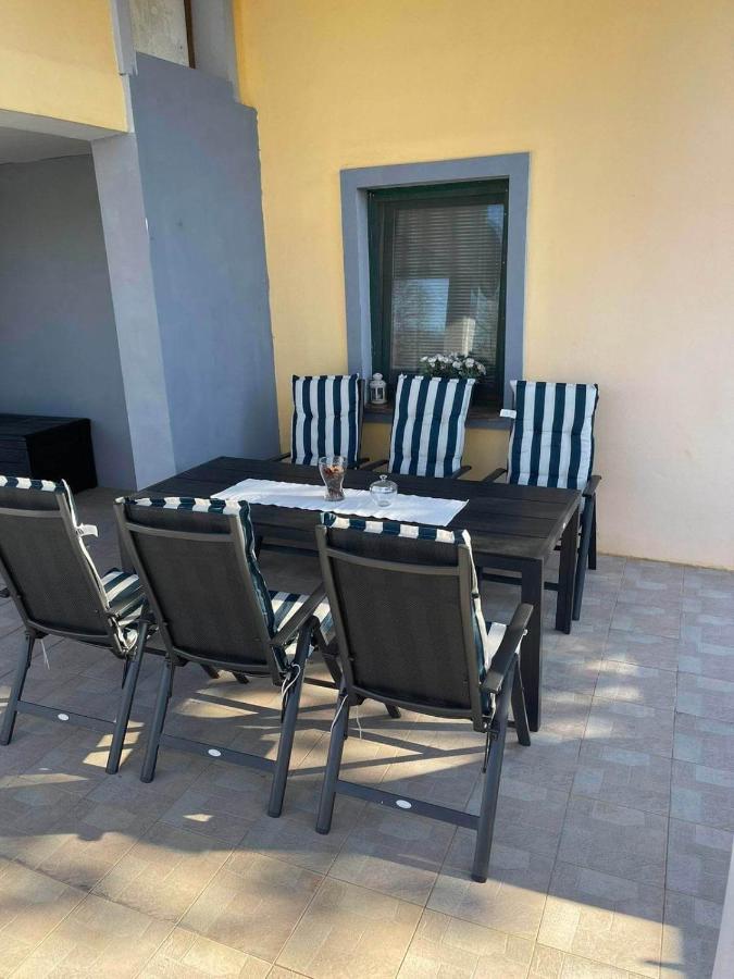Holiday Home Lucija Sveti Filip i Jakov Exterior photo